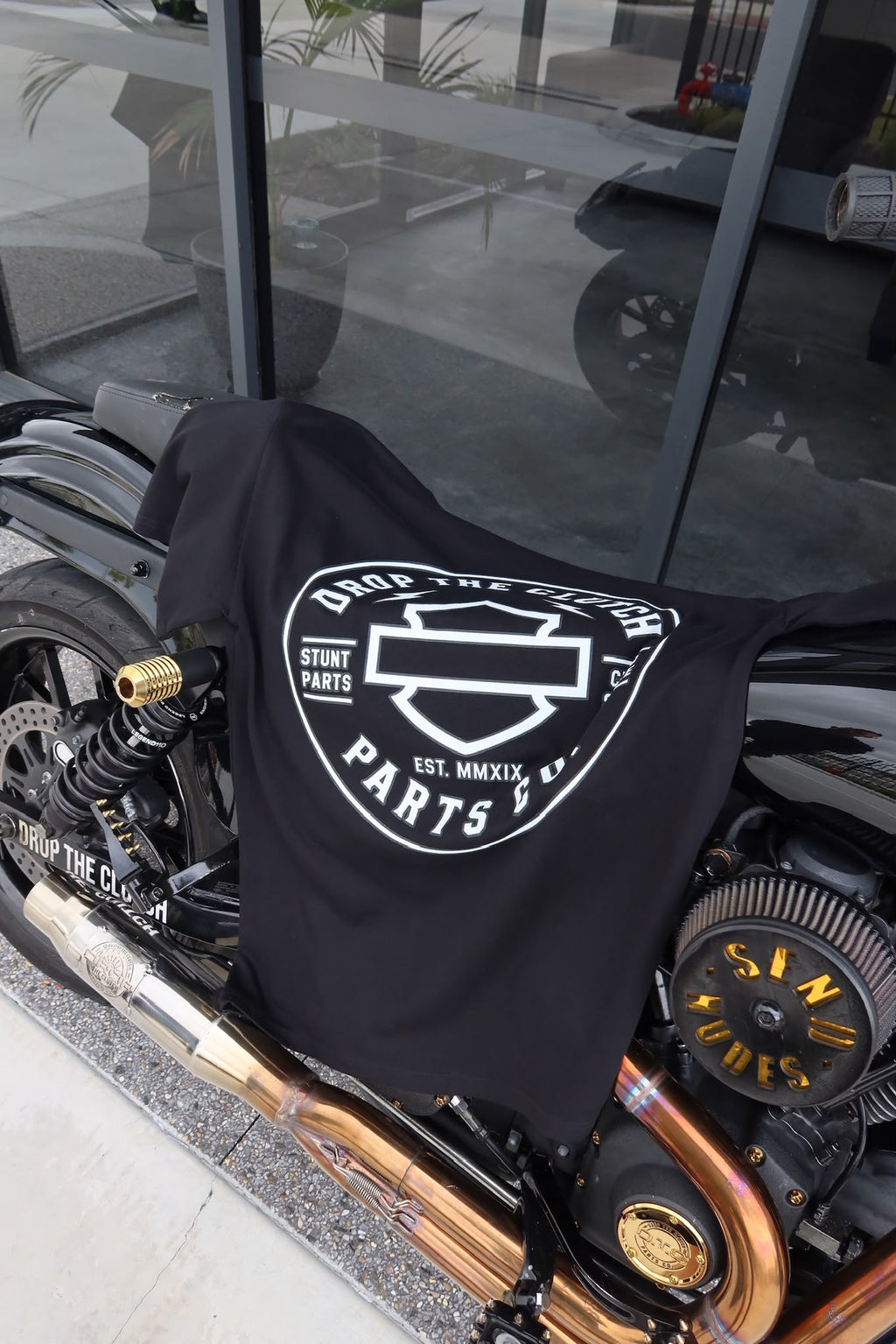 CERTIFIED MENACE TEE