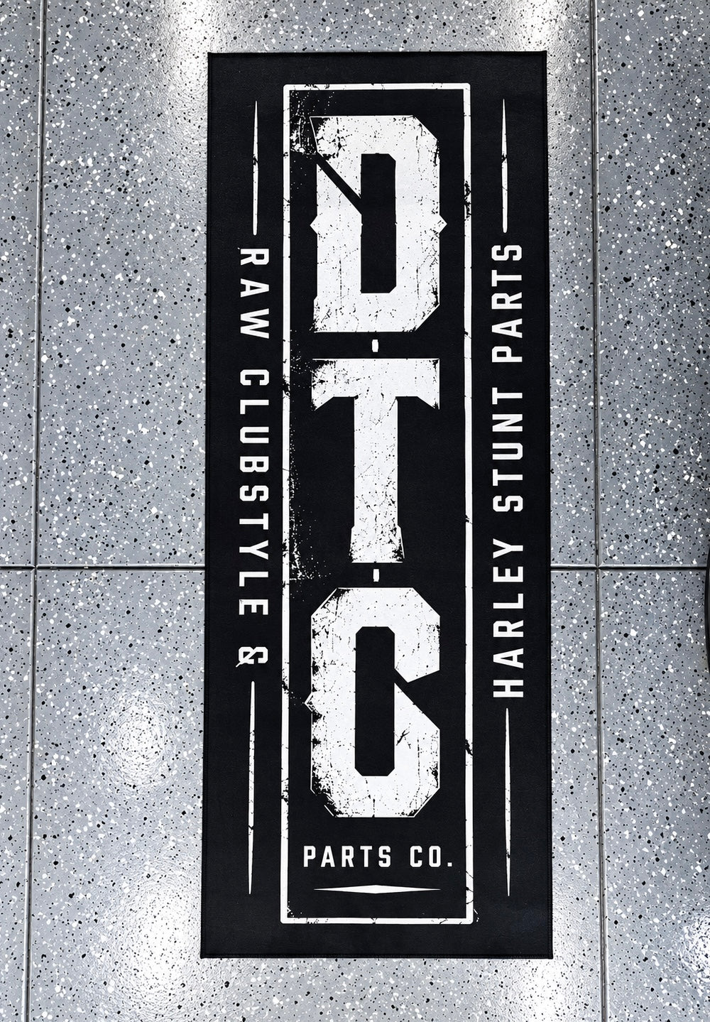 D.T.C DROP ZONE Garage Mat